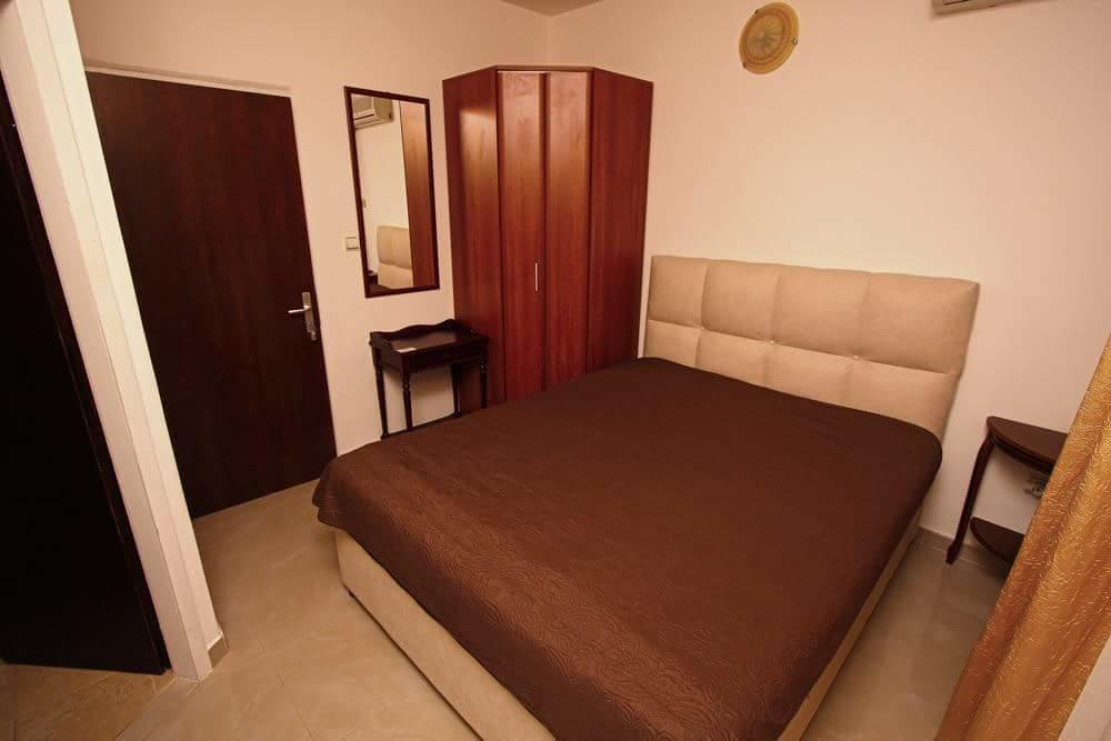 Apartmani Irena Petrovac Exterior foto